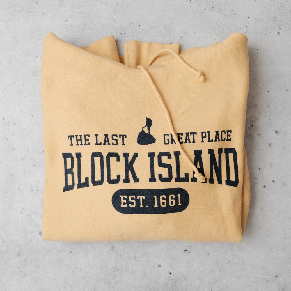 Coastal Yellow Block Island Sweatshirt Small